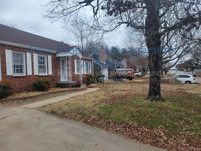 Foto del edificio - 1415 S New Haven Ave