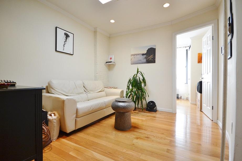 Primary Photo - 65 Sullivan St