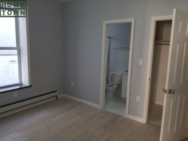 Foto del edificio - 1118 63rd St