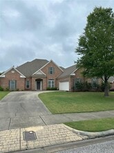Building Photo - 8855 Marston Way