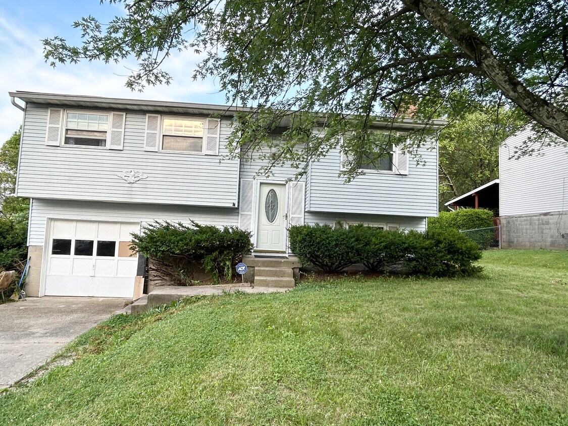 Primary Photo - 12146 Birchhill Dr