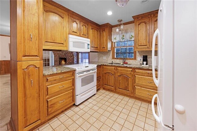 Foto del edificio - 835 Tranquil Dr