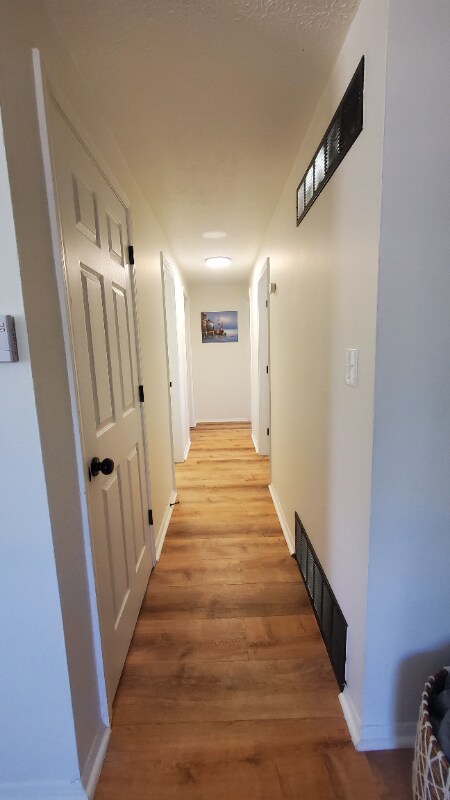 Foto del edificio - 977 Kyle Ave