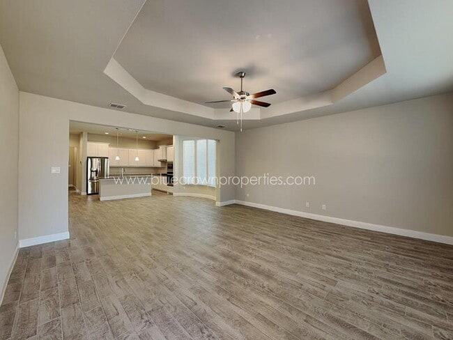 Building Photo - 2004 Windsor Dr