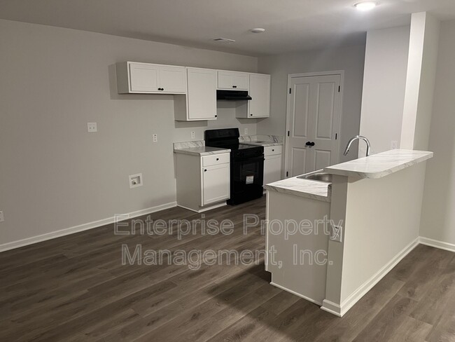 Foto del edificio - 4503 Suncrest Dr
