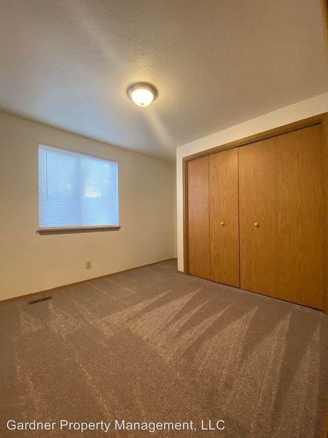 Building Photo - 3701 W Morris Hill Rd