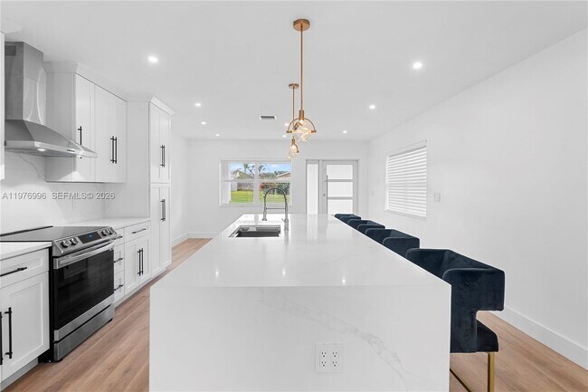 Foto del edificio - 461 SW 1st St