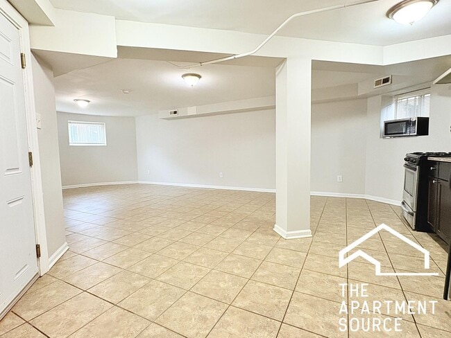 Photo - 4009 South Calumet Avenue #G Apartment