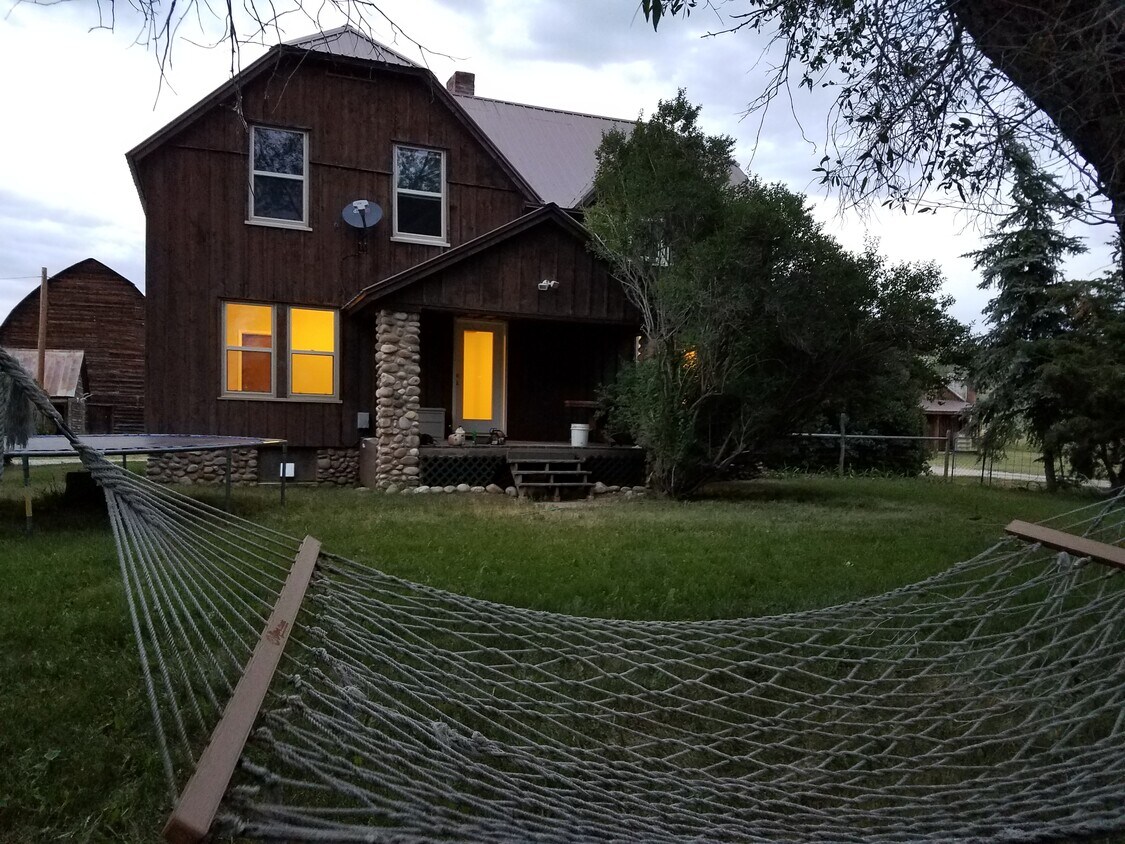 39021 Holly Ln, Steamboat Springs, CO 80487 House for Rent in