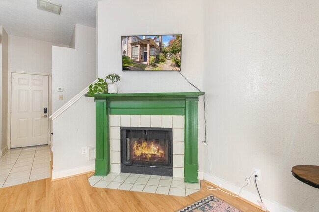 Foto del edificio - 8888 Benning Dr