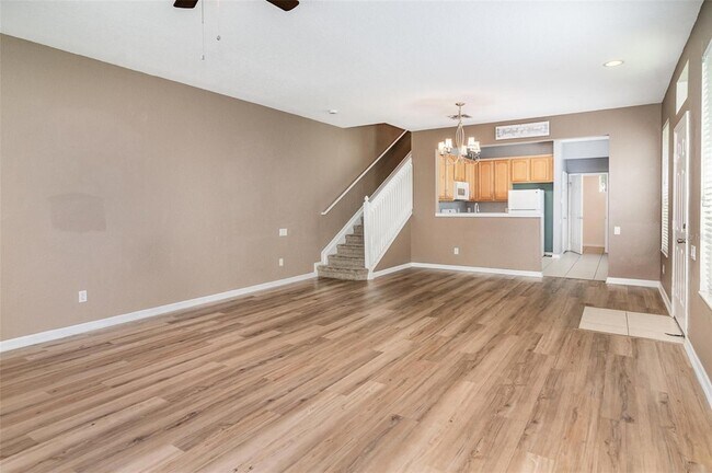 Building Photo - 2110 Stockton Dr
