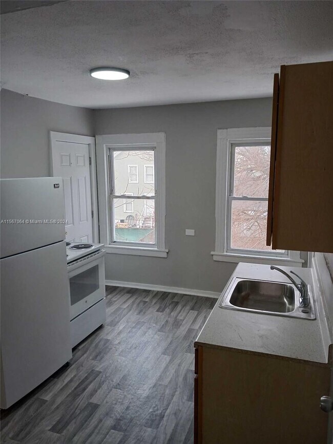 Foto del edificio - 41 Dekalb Ave