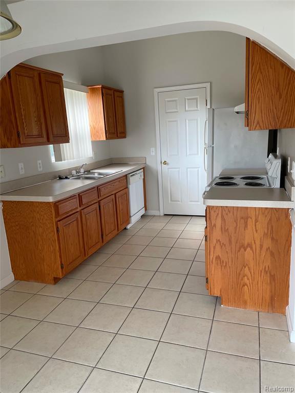 Foto del edificio - 8210 W Annsbury Cir