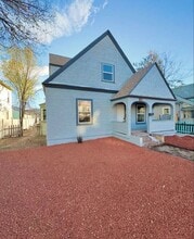 Building Photo - 719 W Colorado Ave