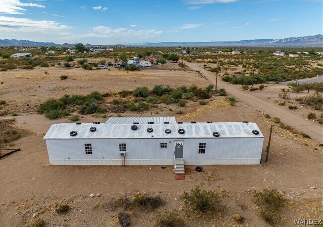 Building Photo - 3676 N Avra Rd