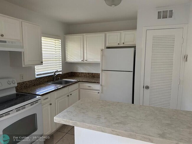 Foto del edificio - 5150 NE 6th Ave