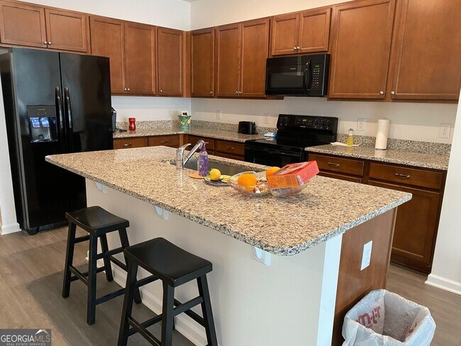 Foto del edificio - 18 Westwillow Dr NW