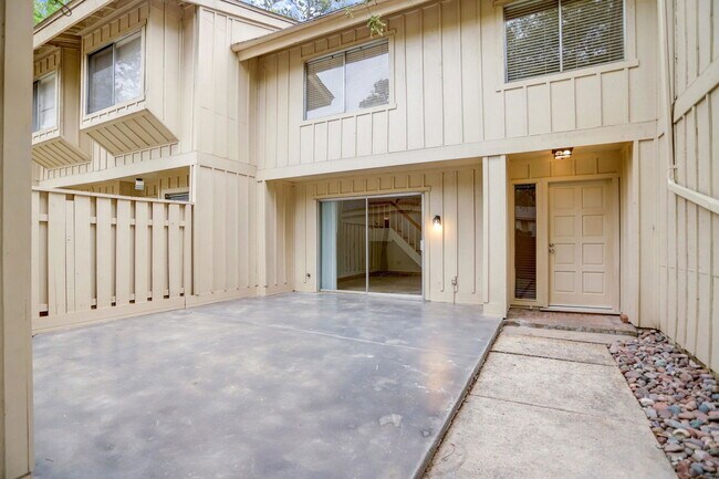 Foto del edificio - 2445 West Settler\'s Way, Spring, TX 77380...