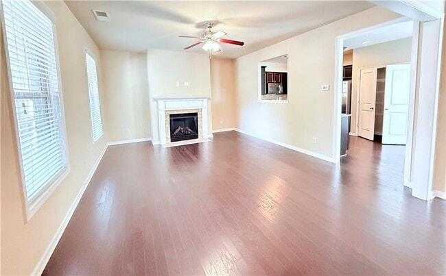 Building Photo - 338 Privet Cir