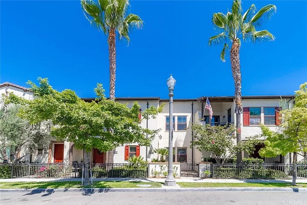 529 E Water St Unit None, Anaheim, CA 92805 Condo for Rent in Anaheim