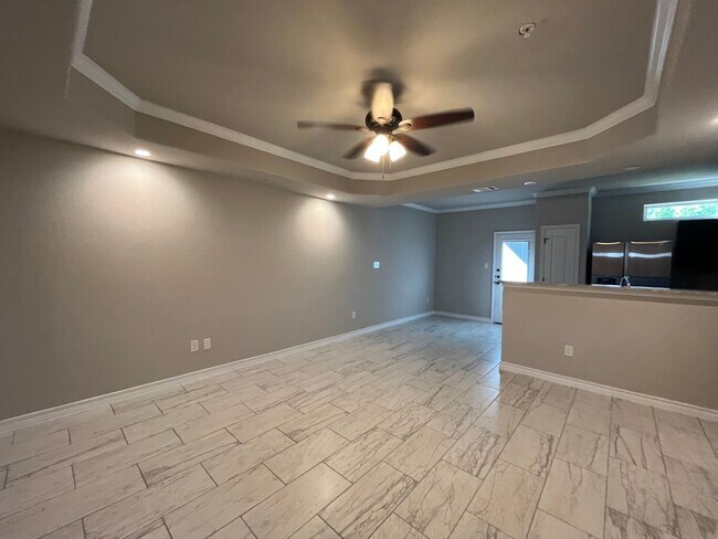 Foto del edificio - 6318 Luglio Lane #103, San Antonio, TX 78233