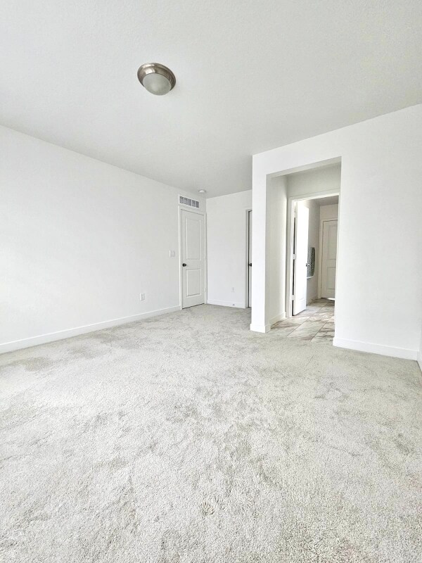 Foto del edificio - 14853 Fairfax St