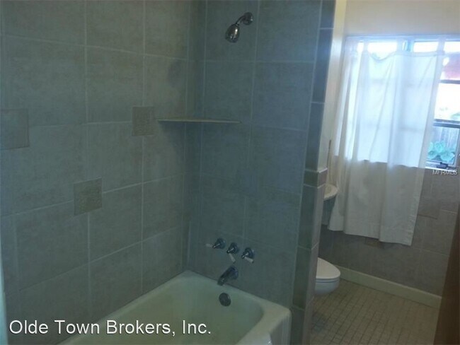 Building Photo - 2 br, 1 bath House - 1226 Greenwood Street