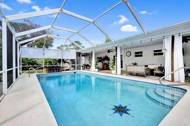 Foto del edificio - 1104 NW 12th Terrace