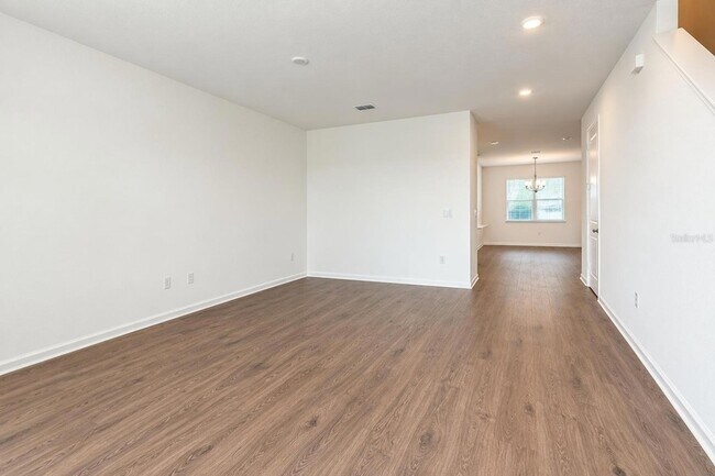 Building Photo - 17736 Porter Rd