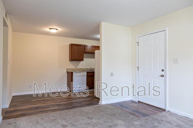 Building Photo - 19534 Midland Trl