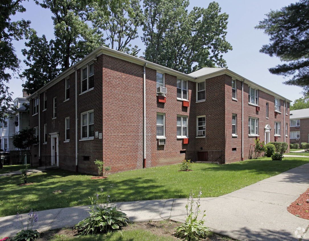 Snug Harbor Apartments Staten Island