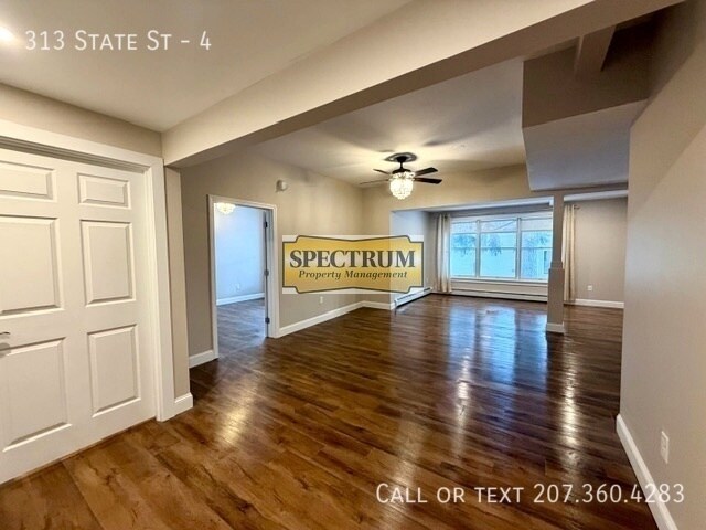 Building Photo - 313 State St