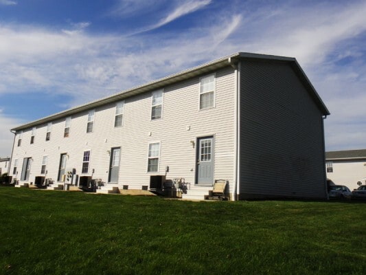 Building Photo - 1234 Rushmoore Dr
