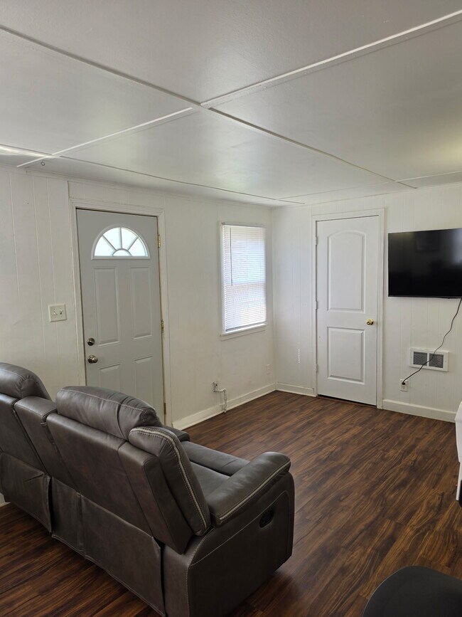 Foto del edificio - Cottage Grove, Unit 3