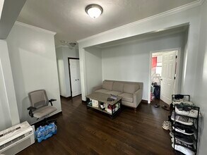 Building Photo - 435 Walnut Ave