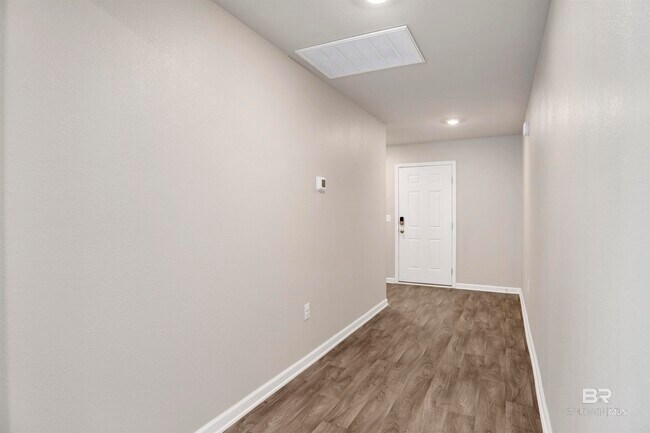 Building Photo - 32146 Calder Ct