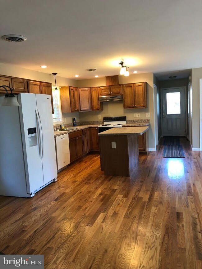 239 Parry Dr, Falling Waters, WV 25419 House Rental in Falling Waters