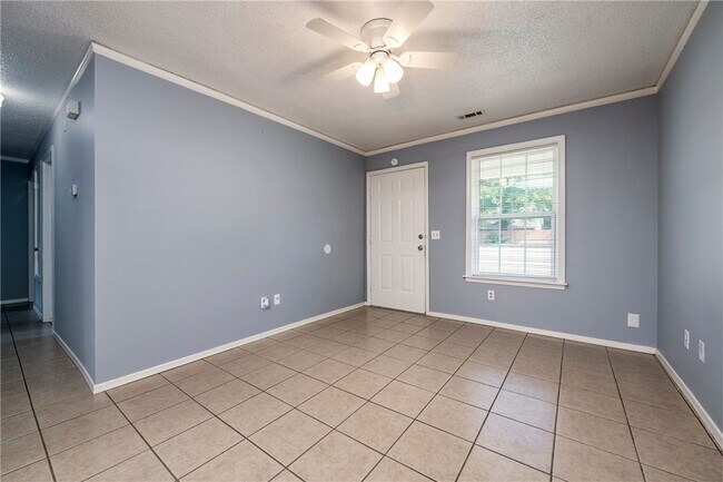 Foto del edificio - 3408 W Olive St