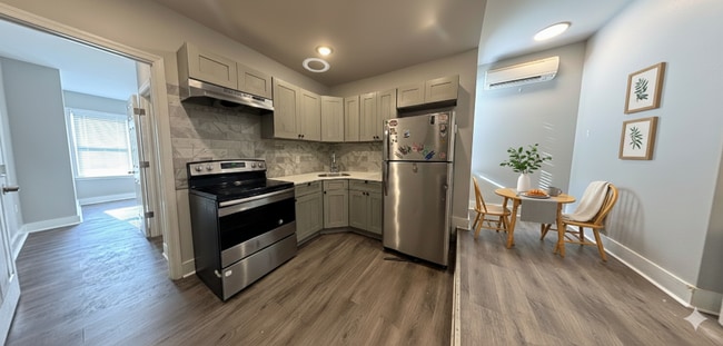 Photo - 1238 W Huntingdon St Apartment