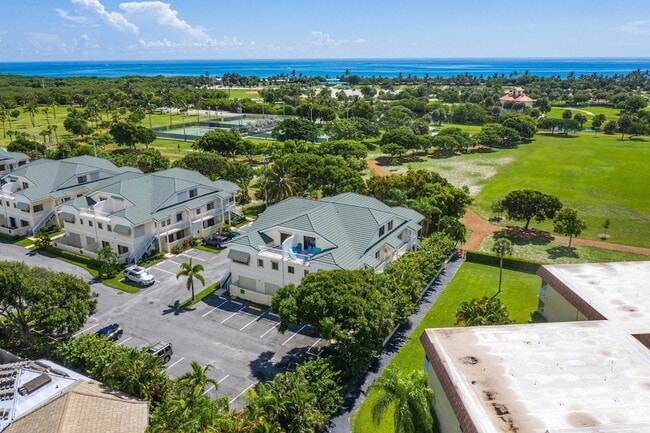 Building Photo - 860 Bella Vista Ct S