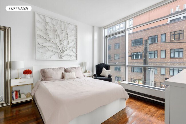 Foto del edificio - 2626 Jackson Ave