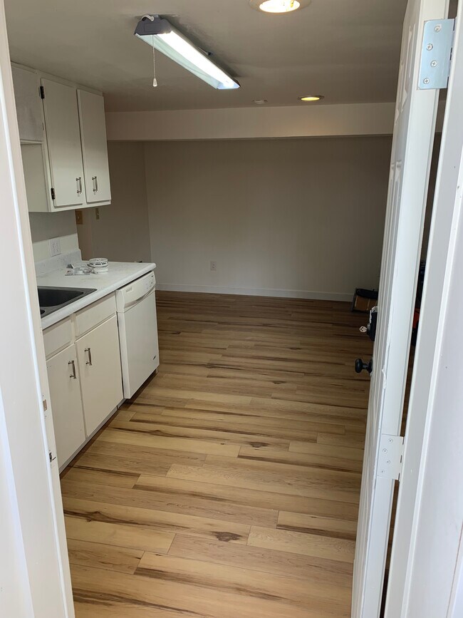 Foto del edificio - 1015 Grand Ave