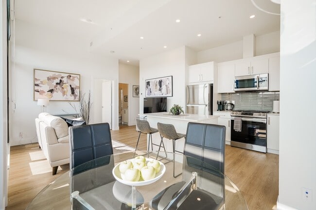 Building Photo - Parque on Park