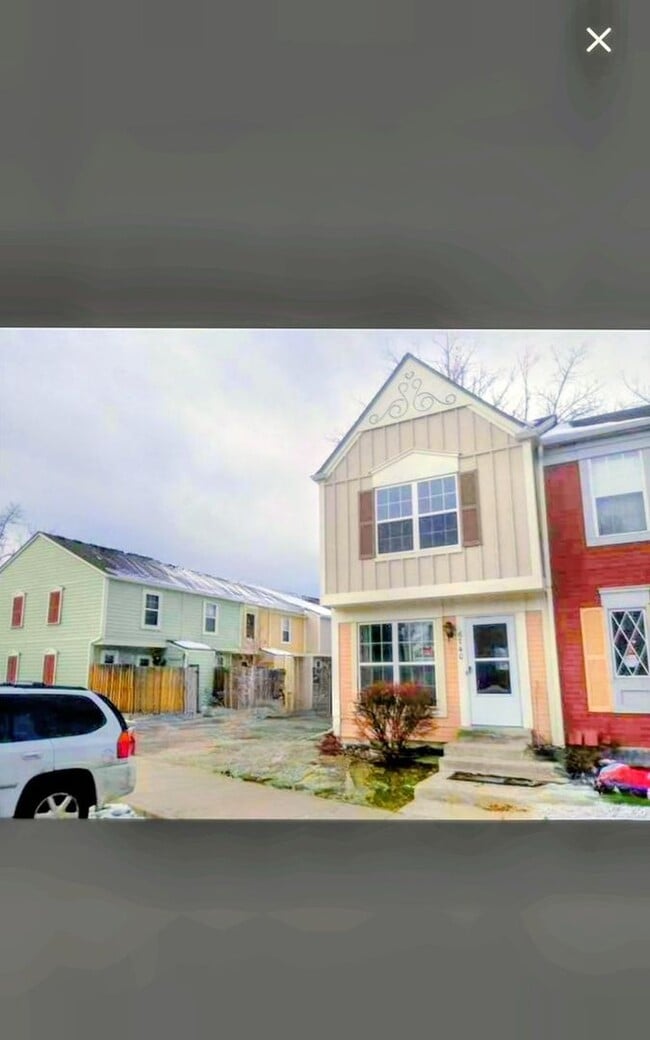 Building Photo - 6740 S Independence St
