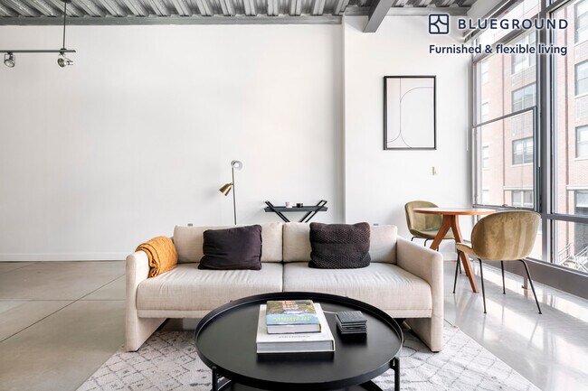 Building Photo - 23 Sidney St