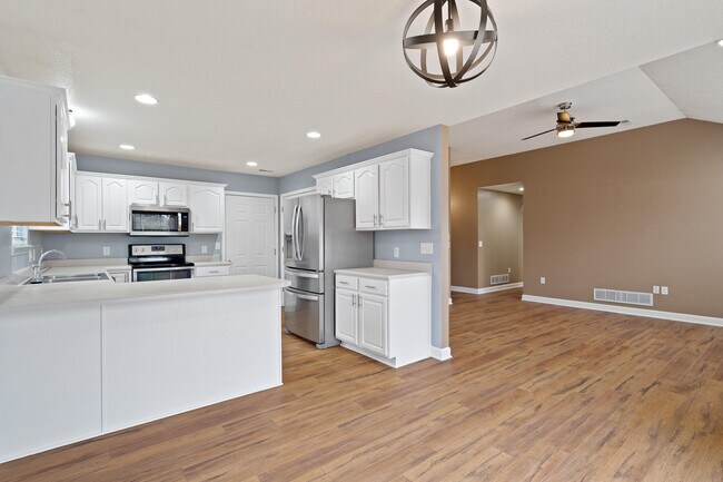 Building Photo - 4806 Angelo Ct