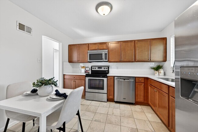 Foto del edificio - 7243 General Sherman Ln
