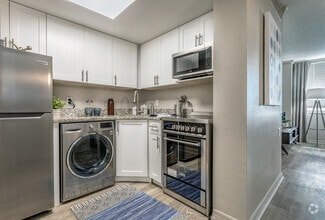 Interior Photo - The Indigo