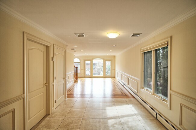 Open Layout - 694 Undercliff Ave