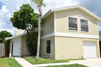 Building Photo - 10305 Fernbrook Ln
